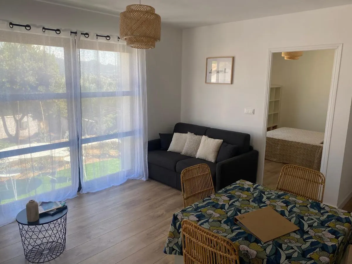Appartement Maison avec vue sur le massif de l Étoile Marseille France